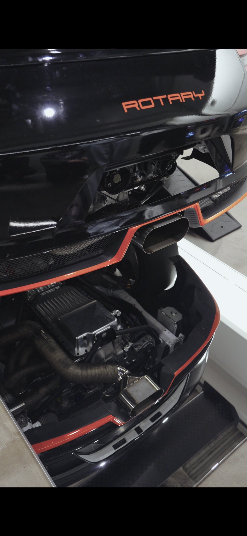 REVENANT rotary engine, exhaust and rear bodywork details